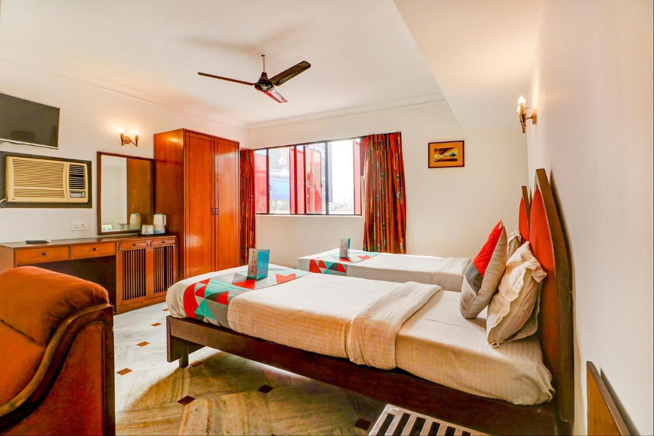 Camac Plaza Hotel Kolkata Exterior photo